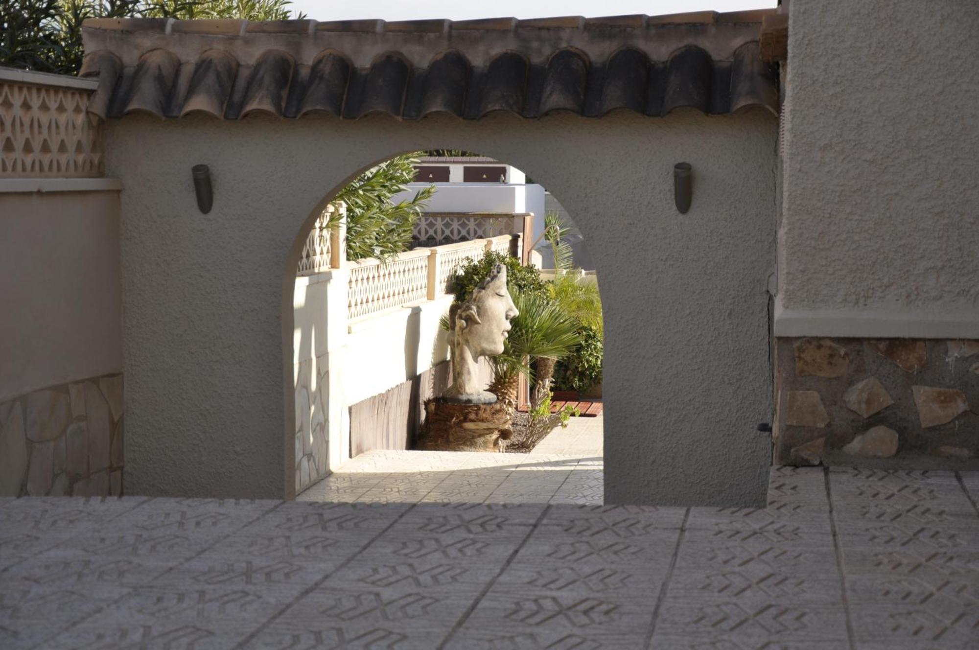 Bamari Villa *